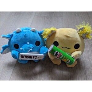Zuru 2024 Snackles Series 2 Dragon Hershey’s & Axolotl Pringles  5" Mini Plush